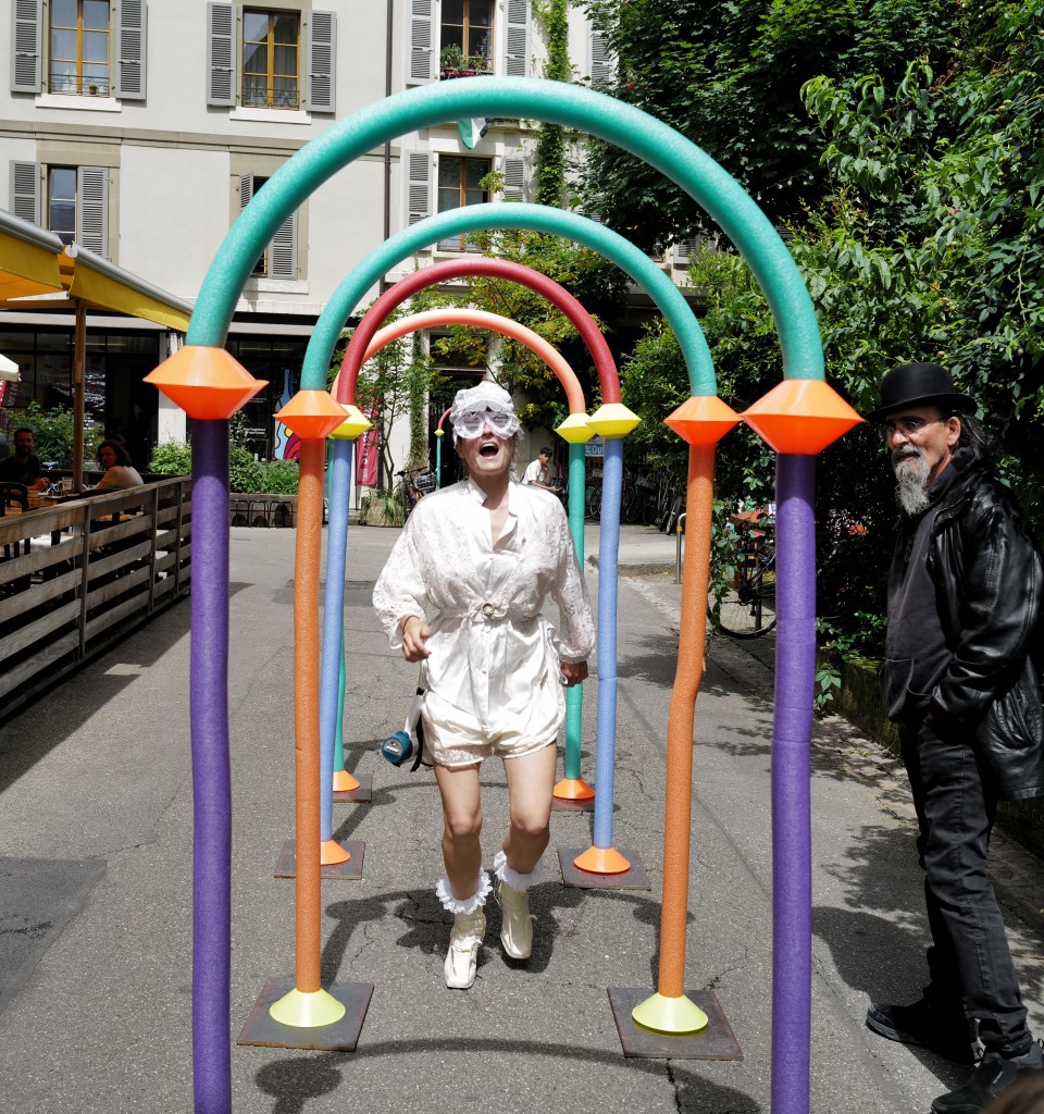 Une personne habill
